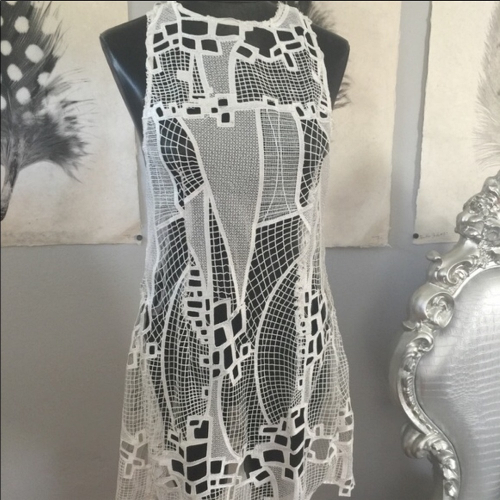 Asilo Womens White 6 Diamond in the Rough Top EUC